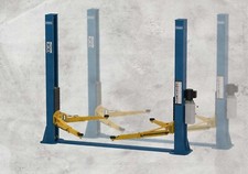 2 POST VEHICLE VAN LIFT RAMP
